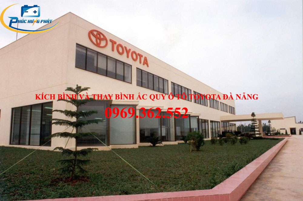 Kích bình và thay bình ắc quy các loại xe thuộc hãng Toyota tại Đà Nẵng