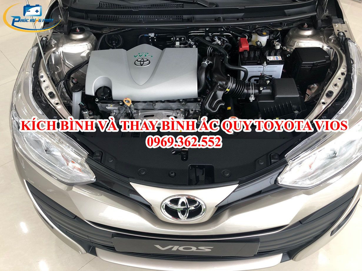 Kích bình và thay bình ắc quy Toyota Vios tại Đà Nẵng
